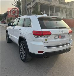 جيب جراند شيروكي